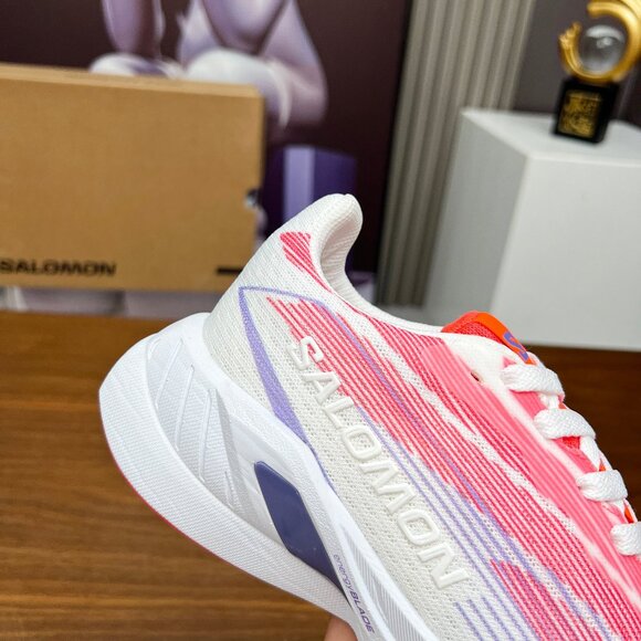 Modern Salomon XT-6 Outdoor Lifestyle Shoes - Picture 4 of 9